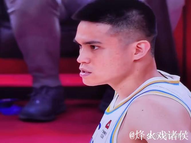 陈盈骏：崔永熙这位置能签NBA很难 为他开心